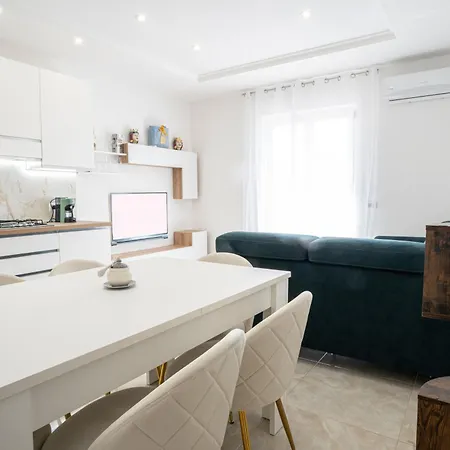 Lux Apartamento *